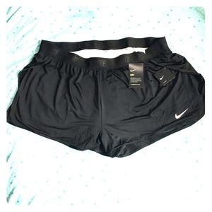 NWT Nike Plus Size 2X Training Shorts Black